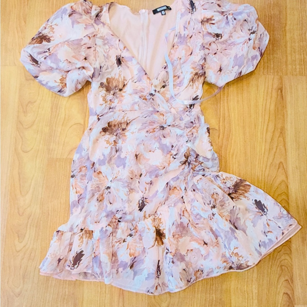 NWOT Missguided Women’s Floral Pattern Puff Sleeve Grill Frill Mini Dress Size 8 - Picture 4 of 11